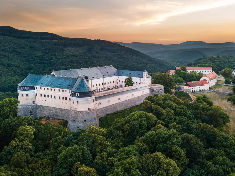 Červený Kameň & Small Carpathians